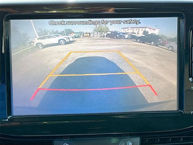 Used 2018 Hyundai Elantra GT FWD image 14