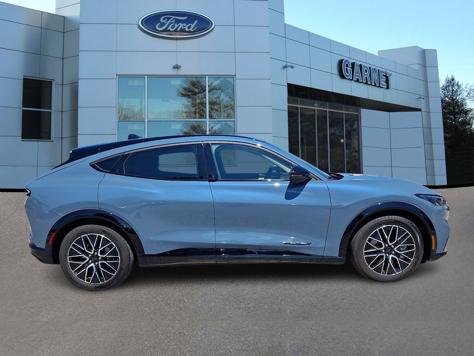 Certified 2024 Ford Mustang Mach-E Premium AWD/4WD image 10