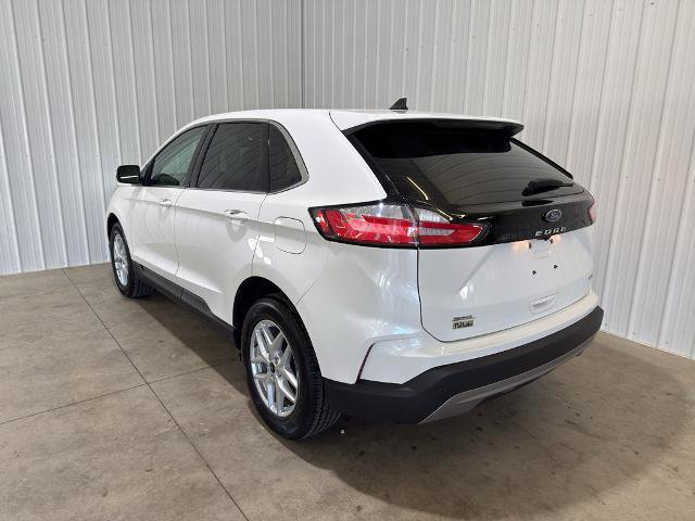 Certified 2023 Ford Edge SEL w/ Convenience Package AWD/4WD image 4