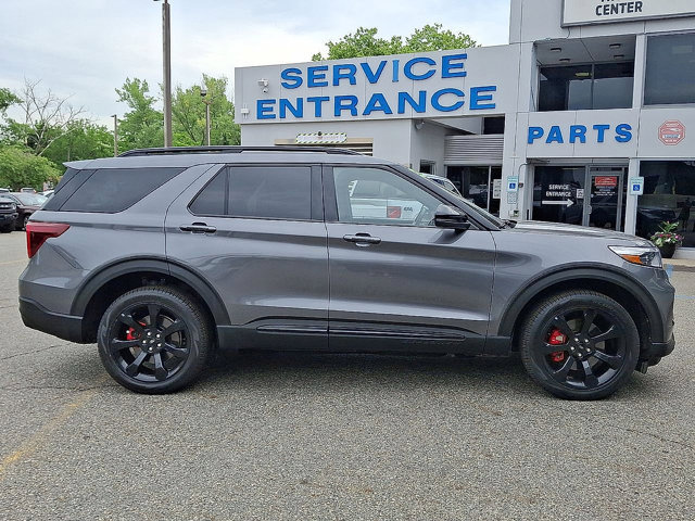 Certified 2023 Ford Explorer ST w/ Equipment Group 401A AWD/4WD image 9