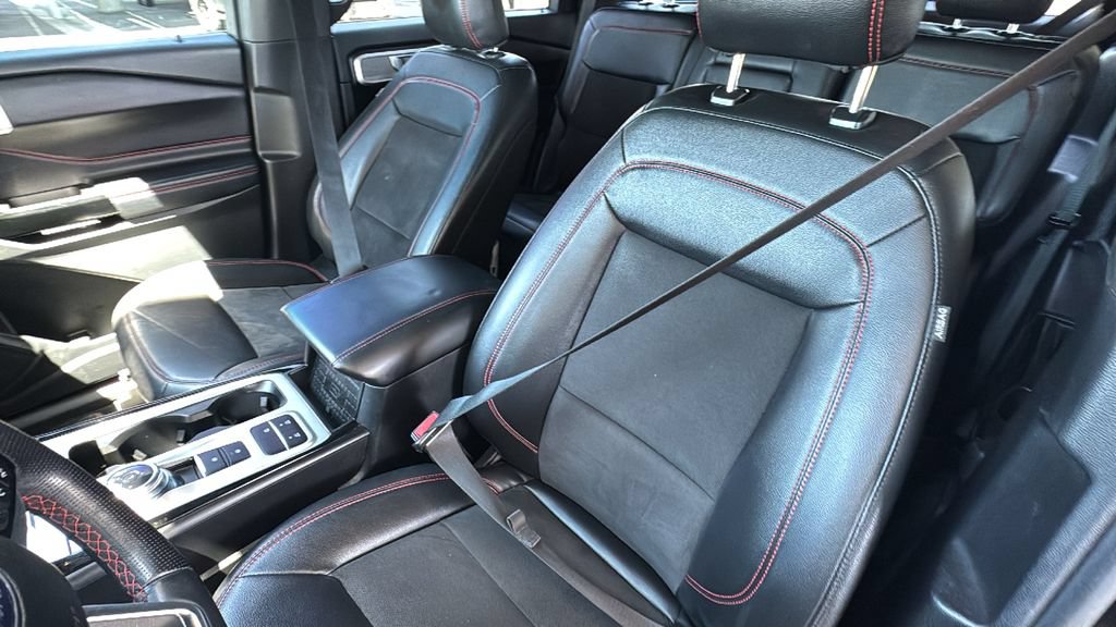 Certified 2022 Ford Explorer ST-Line RWD image 23