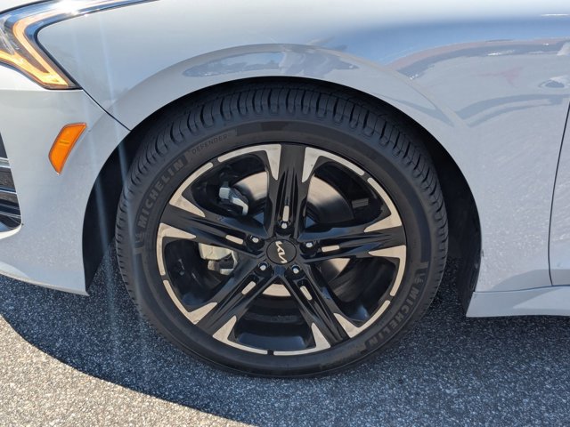 Used 2022 Kia K5 GT-Line image 11