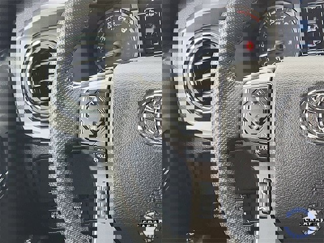 Used 2023 Toyota Tacoma TRD Sport image 14