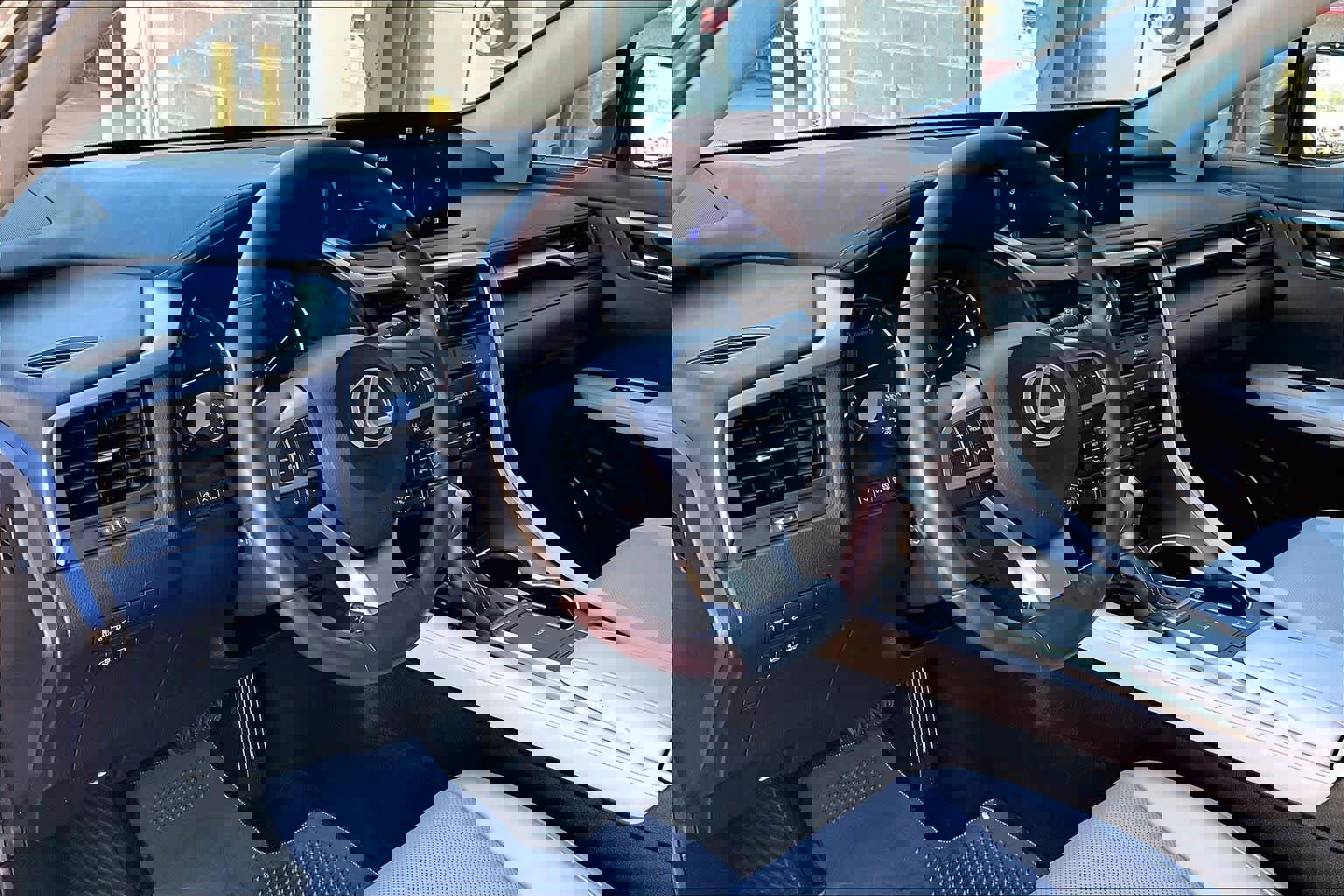 Used 2022 Lexus RX 350 FWD w/ Premium Package image 19