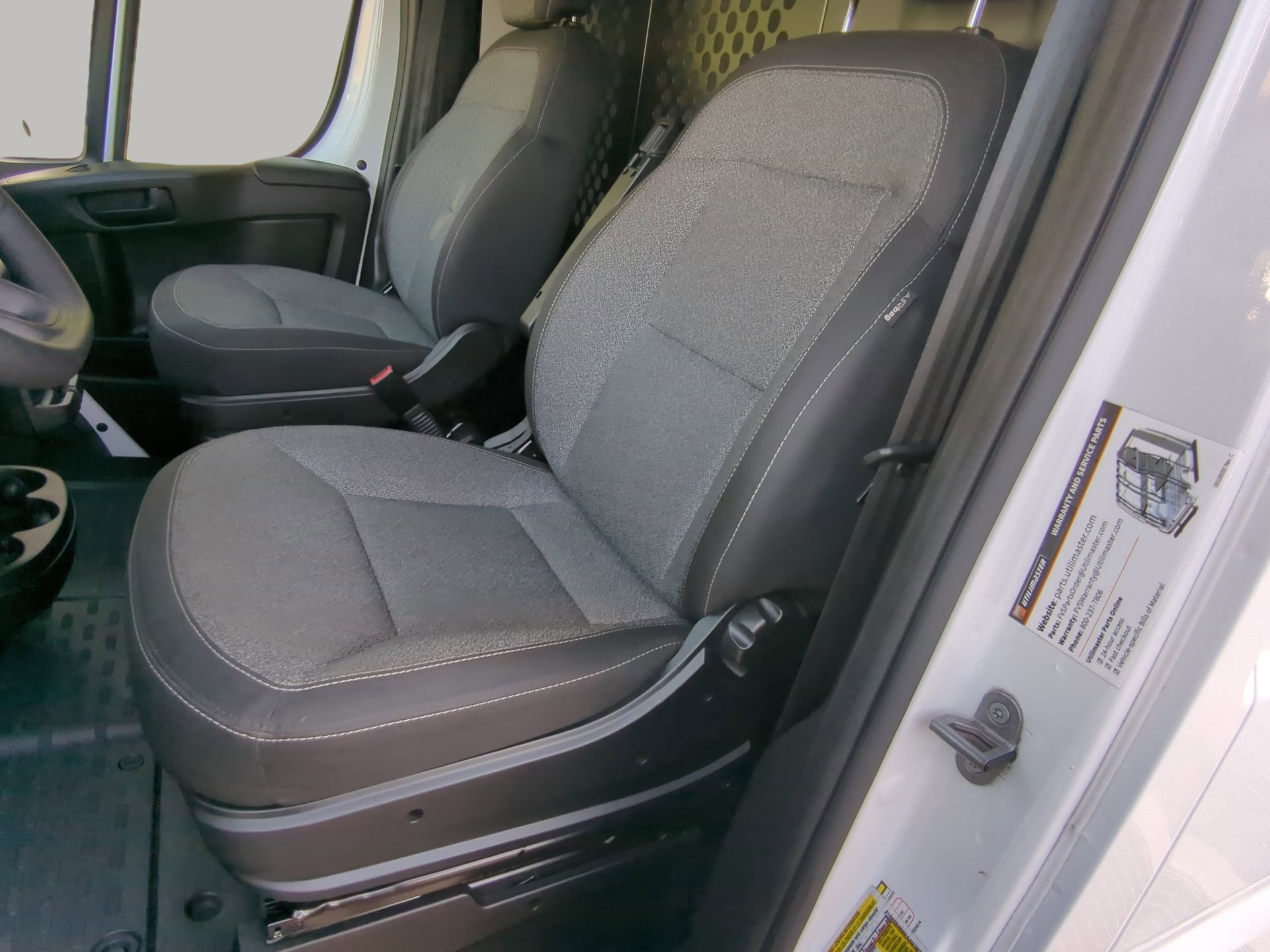 Used 2025 RAM ProMaster 2500 w/ U-Haul Equipment Group FWD image 56