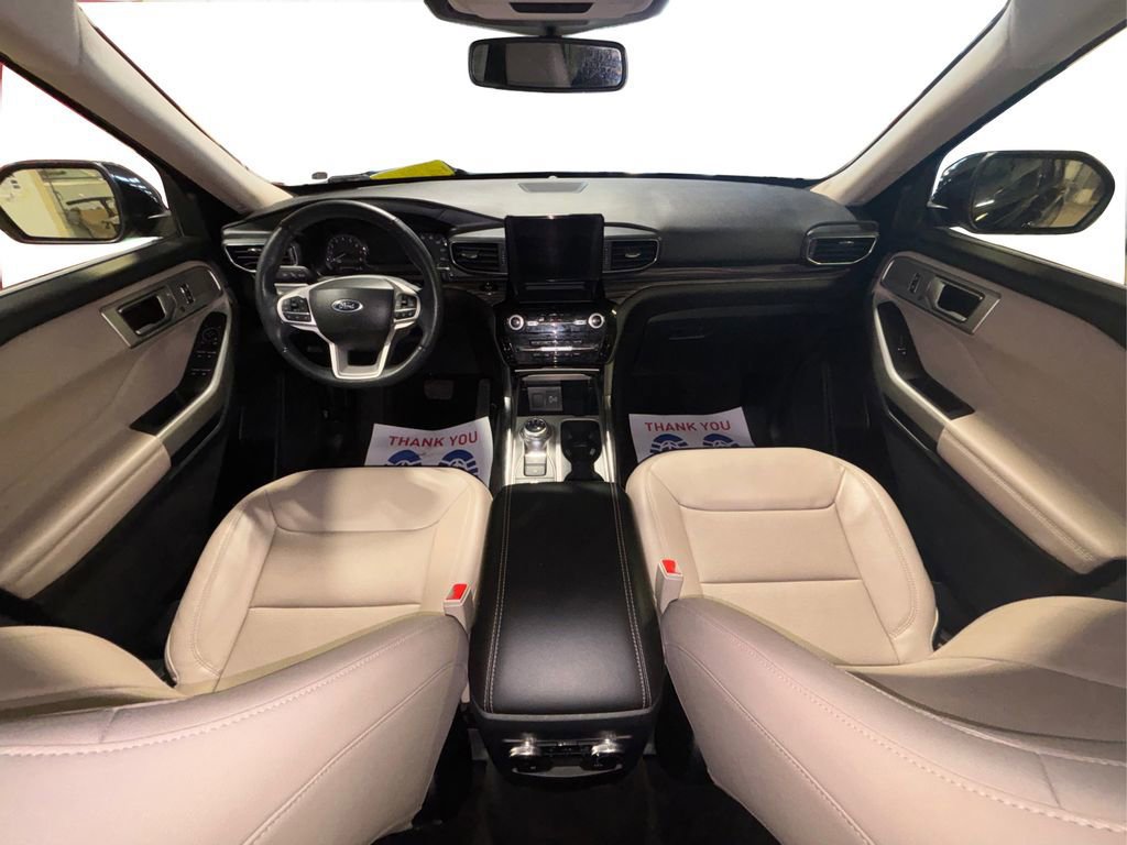 Certified 2023 Ford Explorer Limited image 17