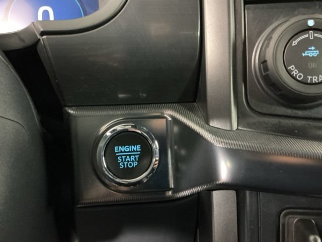 Certified 2025 Ford F150 Lariat AWD/4WD image 22