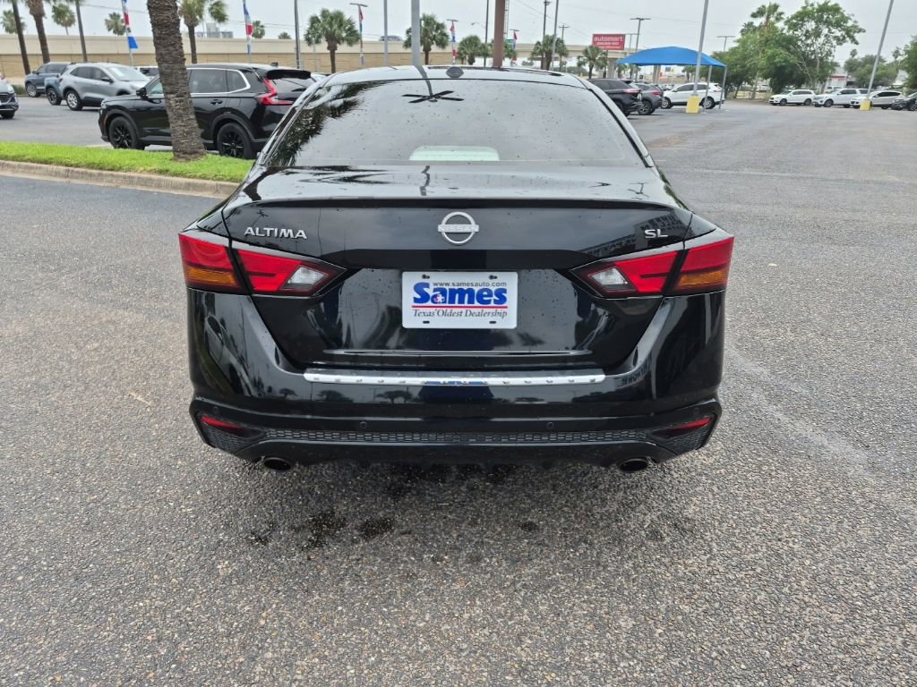 Used 2023 Nissan Altima 2.5 SL FWD image 4