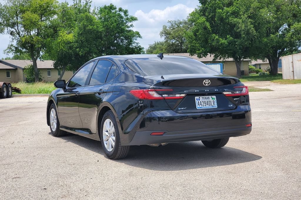 Used 2026 Toyota Camry LE FWD image 31