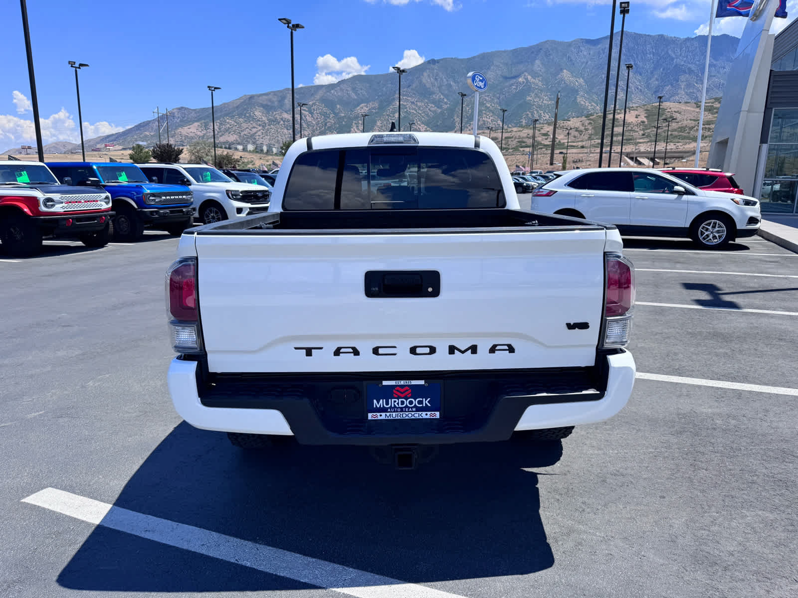 Used 2023 Toyota Tacoma TRD Sport AWD/4WD image 8