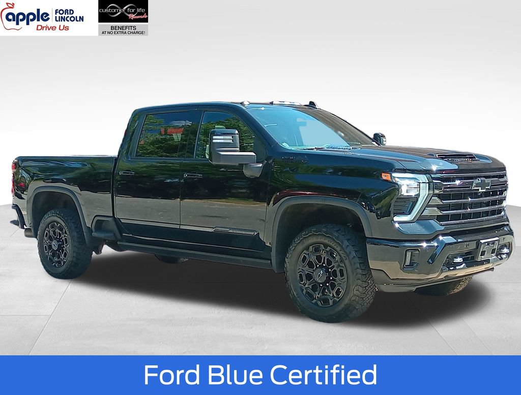 Used 2024 Chevrolet Silverado 2500 High Country w/ Midnight Edition