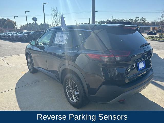 Used 2023 Nissan Rogue S image 5