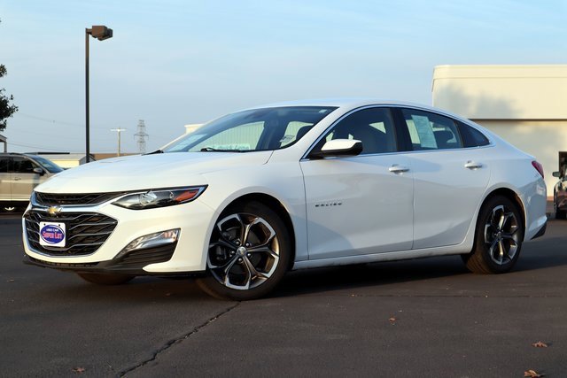 Used 2023 Chevrolet Malibu LT image 16