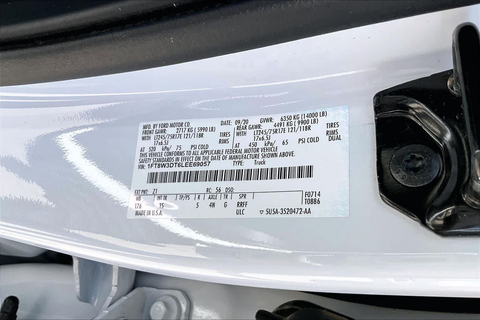 Certified 2020 Ford F350 XL w/ STX Appearance Package AWD/4WD image 33