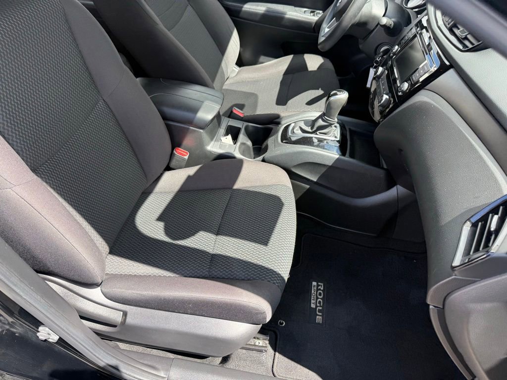 Used 2020 Nissan Rogue Sport S AWD/4WD image 52