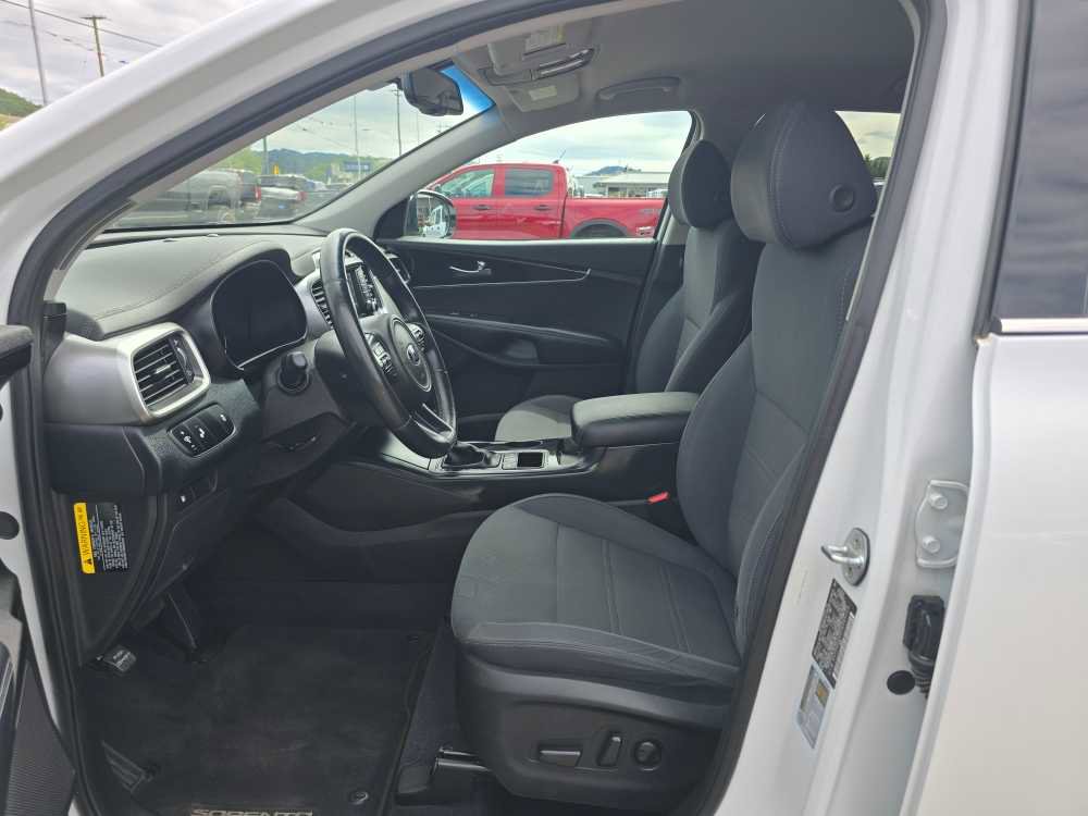 Used 2018 Kia Sorento LX w/ LX V6 Convenience Package AWD/4WD image 9