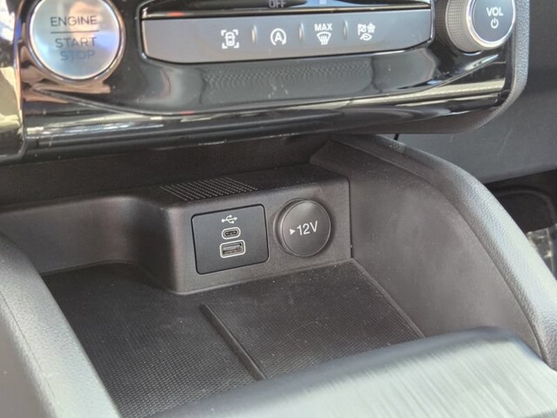 Certified 2024 Ford Escape ST-Line w/ Tech Pack #1 FWD image 27