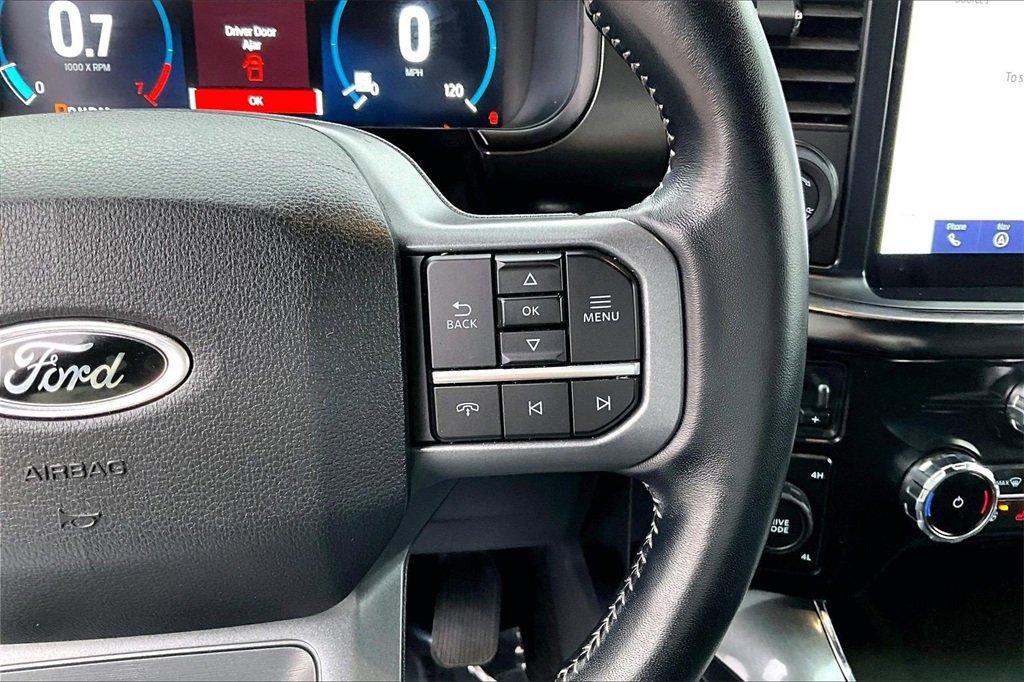 Certified 2022 Ford F150 Lariat w/ Equipment Group 502A High image 18