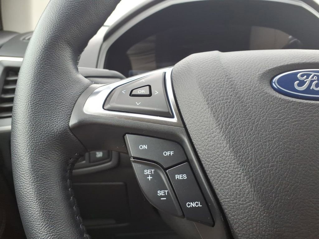 Certified 2023 Ford Edge SEL w/ Convenience Package image 16