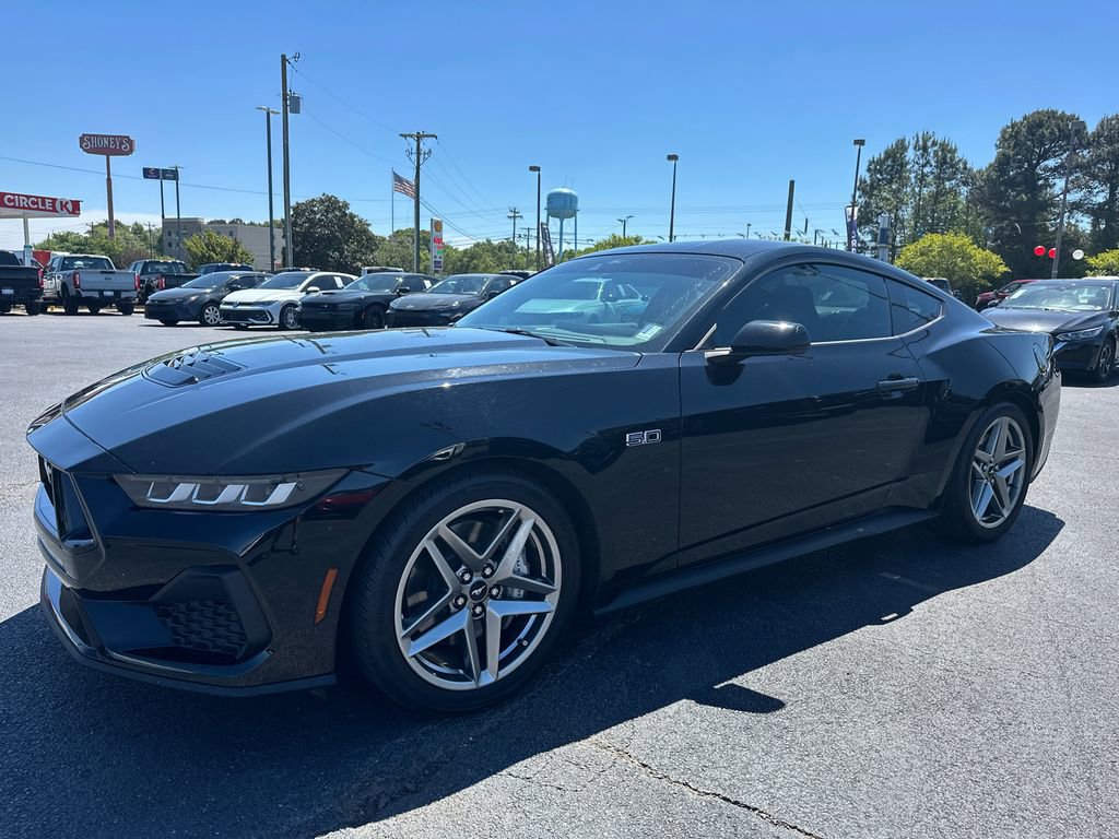 Certified 2024 Ford Mustang GT Premium RWD image 3