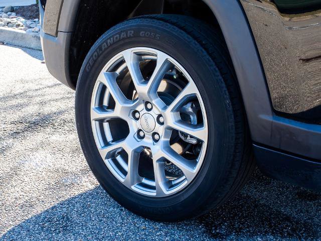 Used 2022 Jeep Compass Latitude image 7