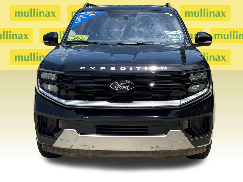 Certified 2025 Ford Expedition Platinum AWD/4WD image 16
