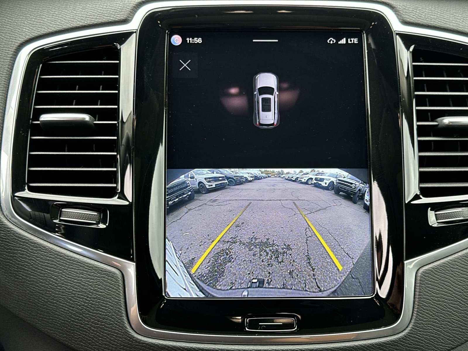 Used 2023 Volvo XC90 B6 Plus w/ Protection Package AWD/4WD image 19