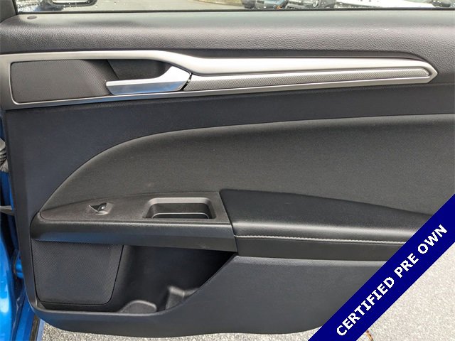 Certified 2020 Ford Fusion SE image 32