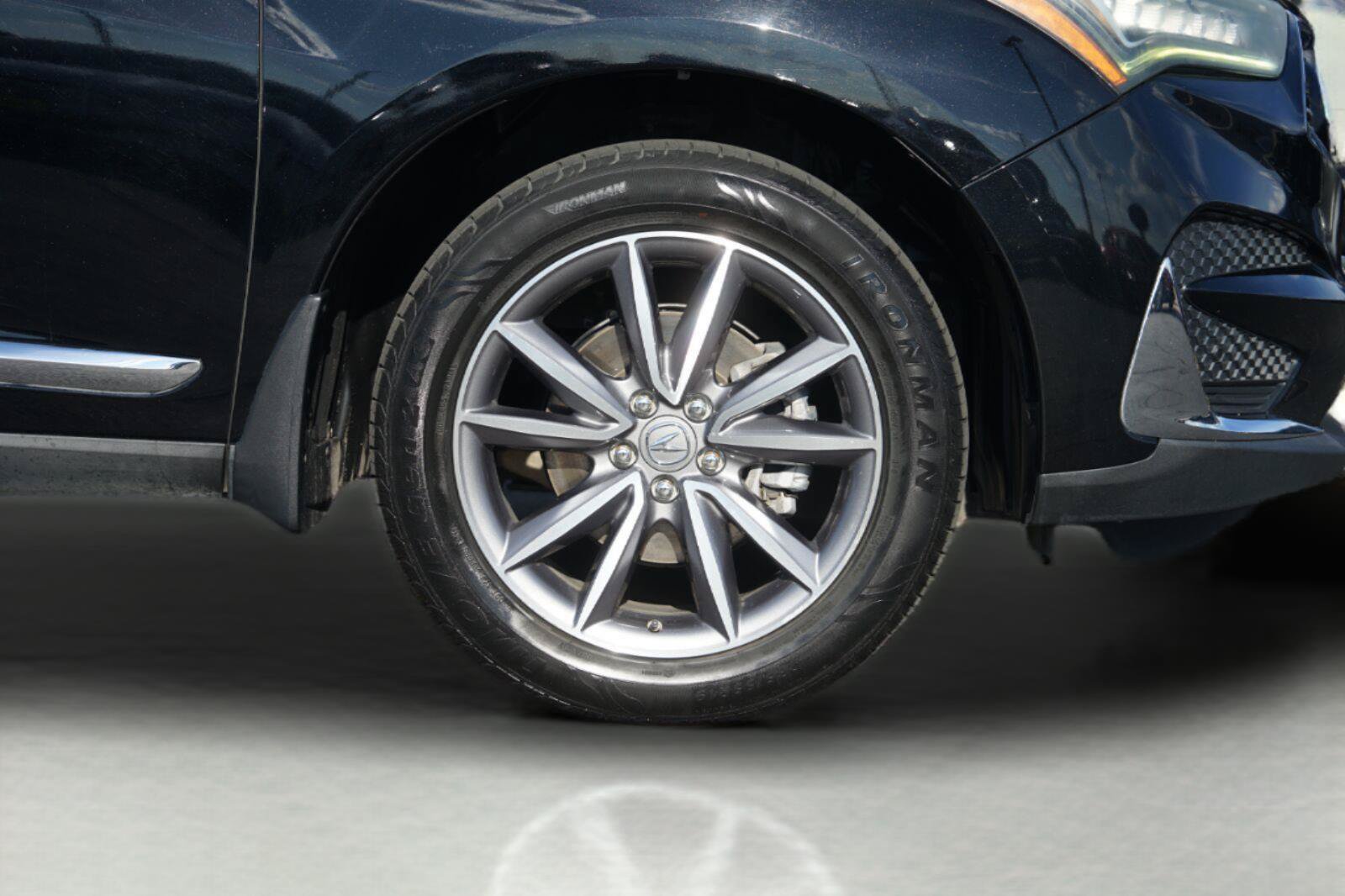 Used 2020 Acura RDX w/ Technology Package FWD image 4