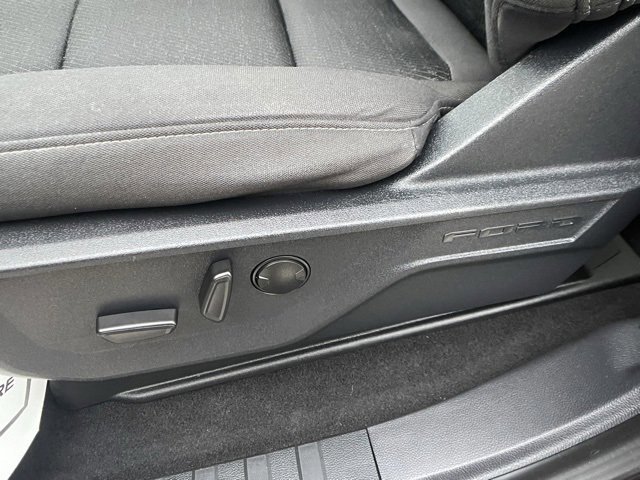 Certified 2023 Ford F150 XLT w/ Equipment Group 302A High image 16