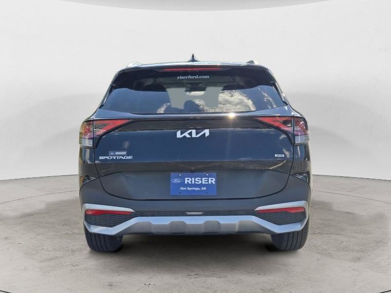 Used 2024 Kia Sportage EX AWD/4WD image 4
