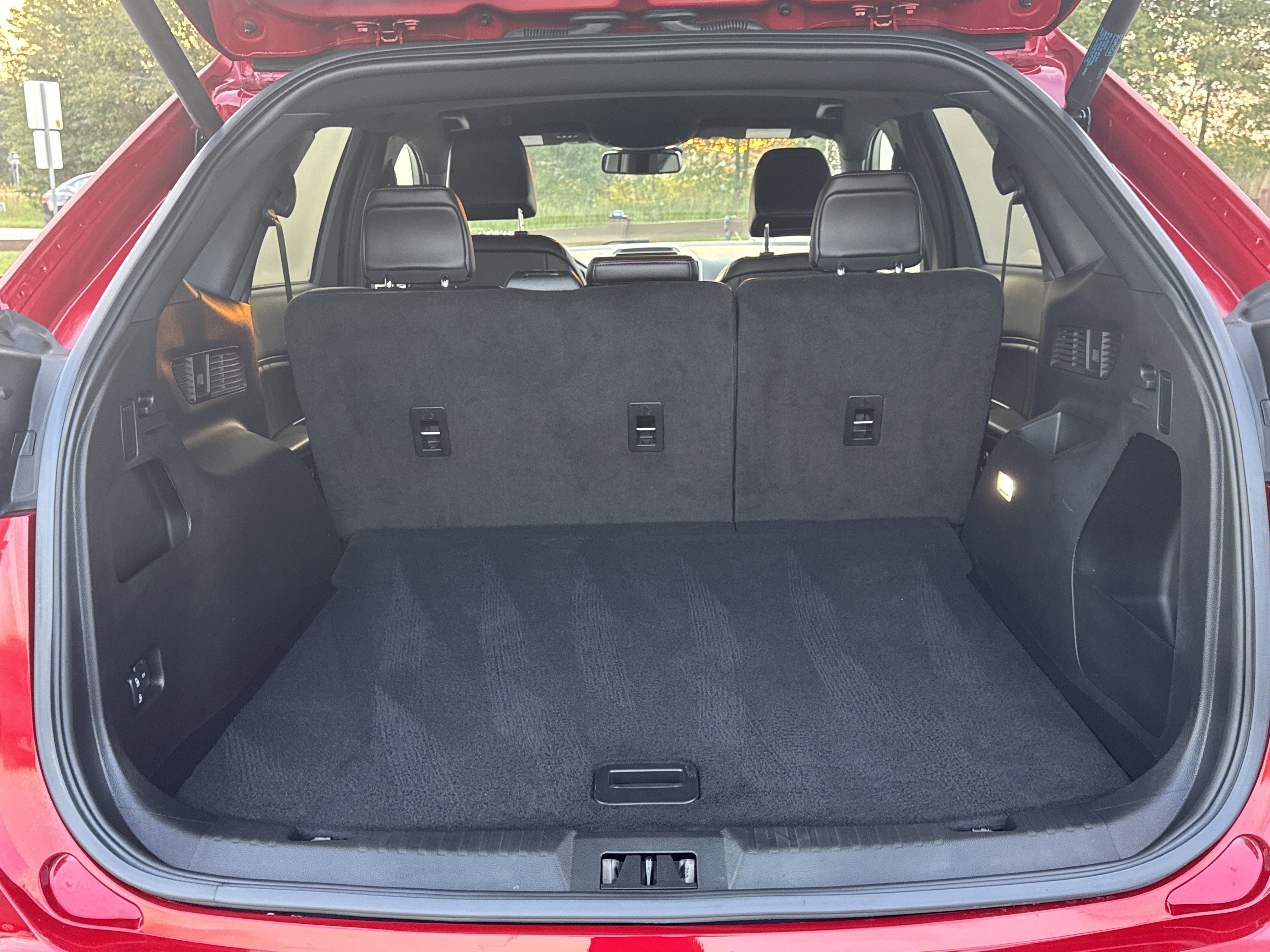 Certified 2024 Ford Edge ST-Line image 21