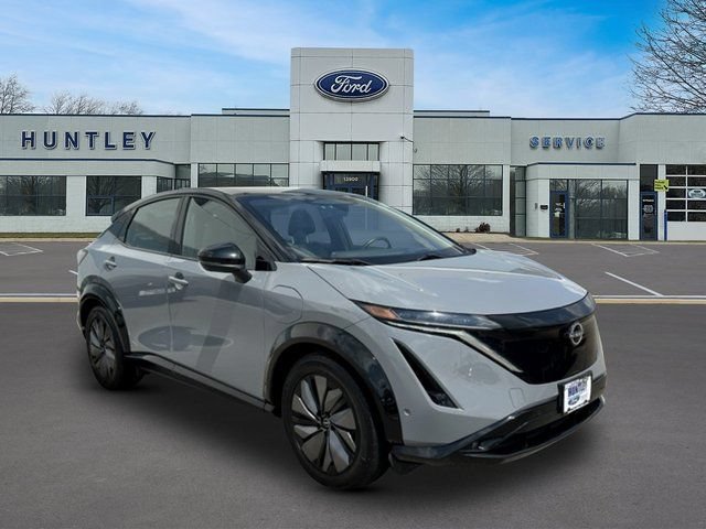 Used 2023 Nissan Ariya AWD/4WD image 2