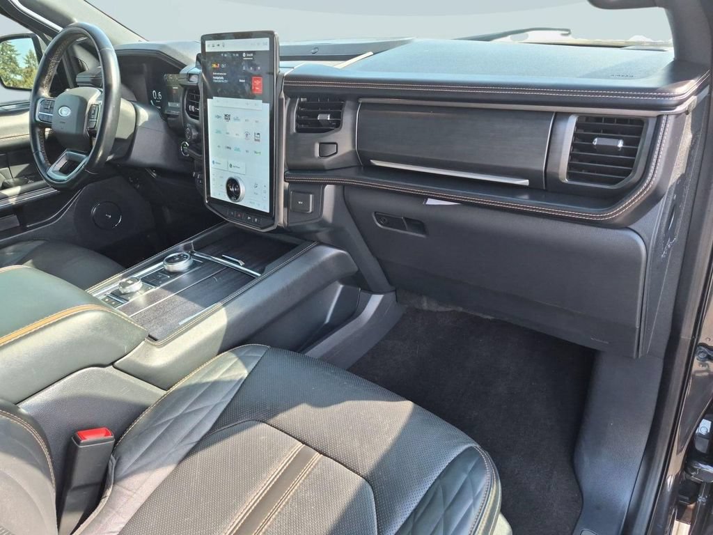 Certified 2022 Ford Expedition Max Platinum AWD/4WD image 29