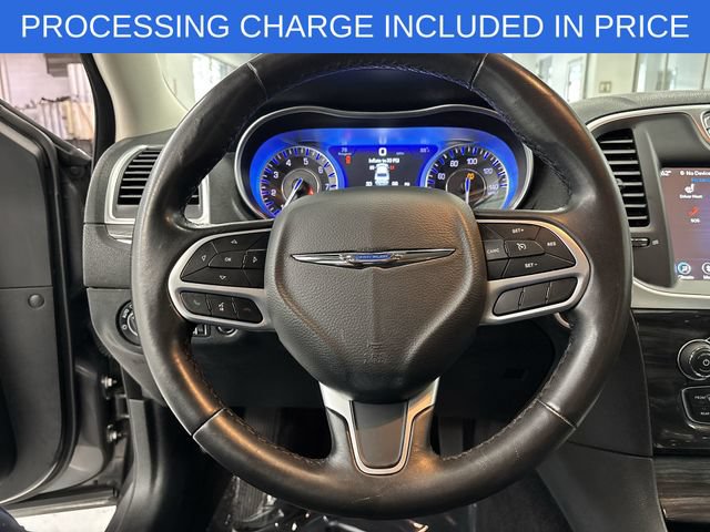 Used 2020 Chrysler 300 Touring L w/ Quick Order Package 2EF RWD image 6