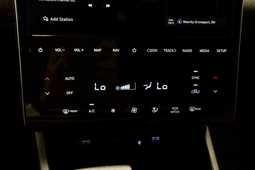 Used 2024 Hyundai Santa Cruz SEL w/ Activity Package AWD/4WD image 30