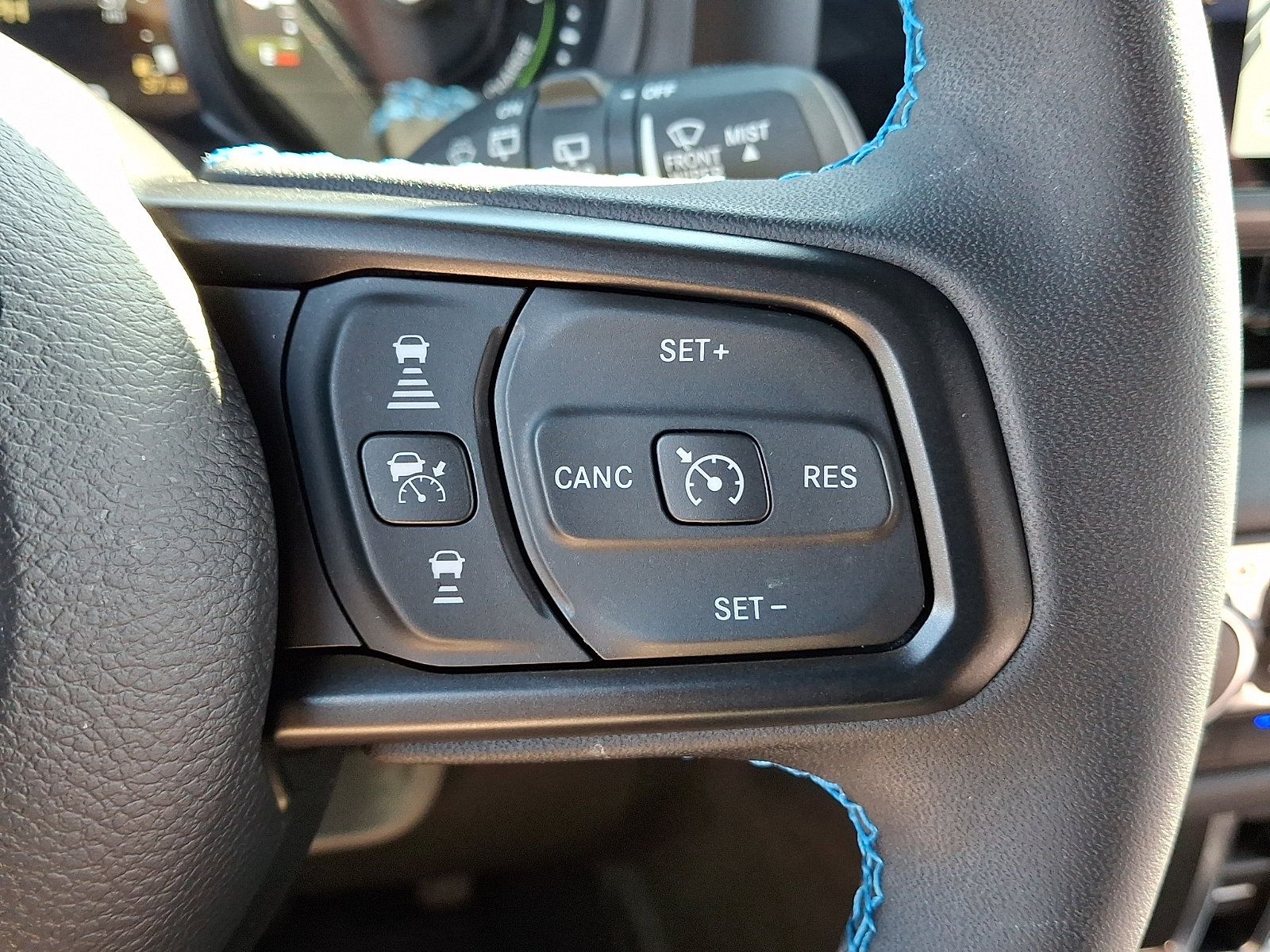 Used 2024 Jeep Wrangler Unlimited Rubicon 4xe AWD/4WD image 30
