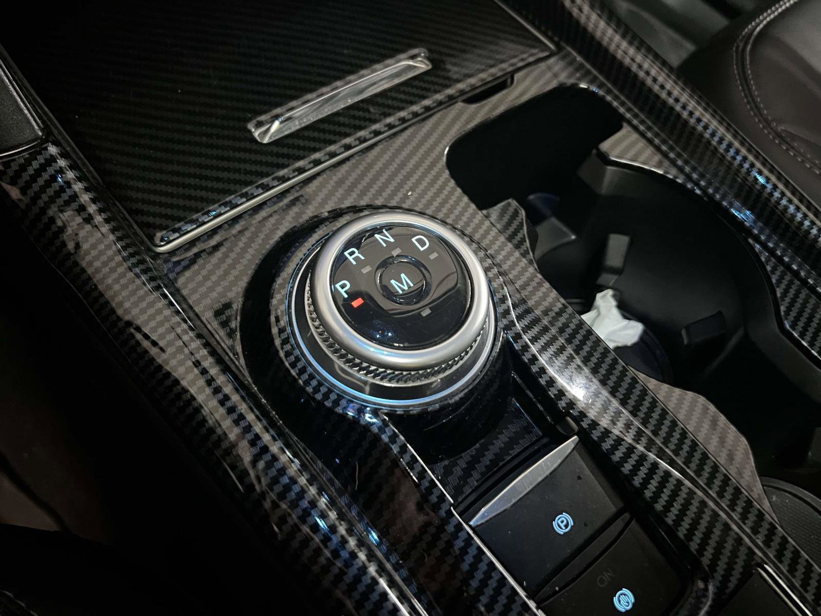 Certified 2021 Ford Explorer XLT w/ Equipment Group 202A image 33