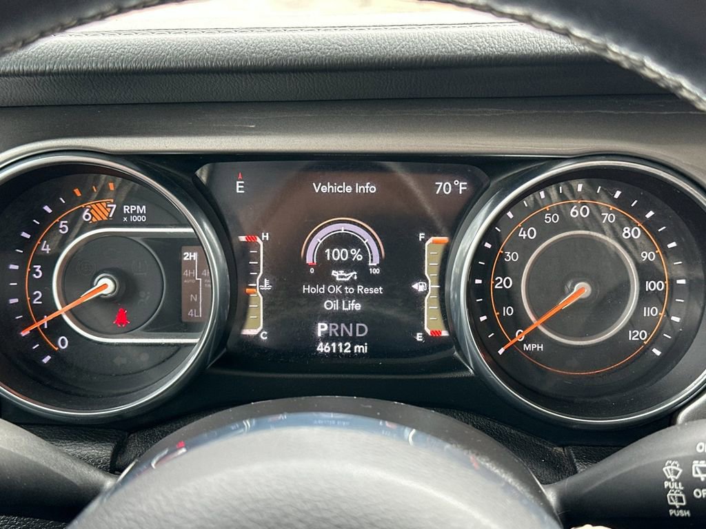 Used 2020 Jeep Wrangler Unlimited Sahara image 24