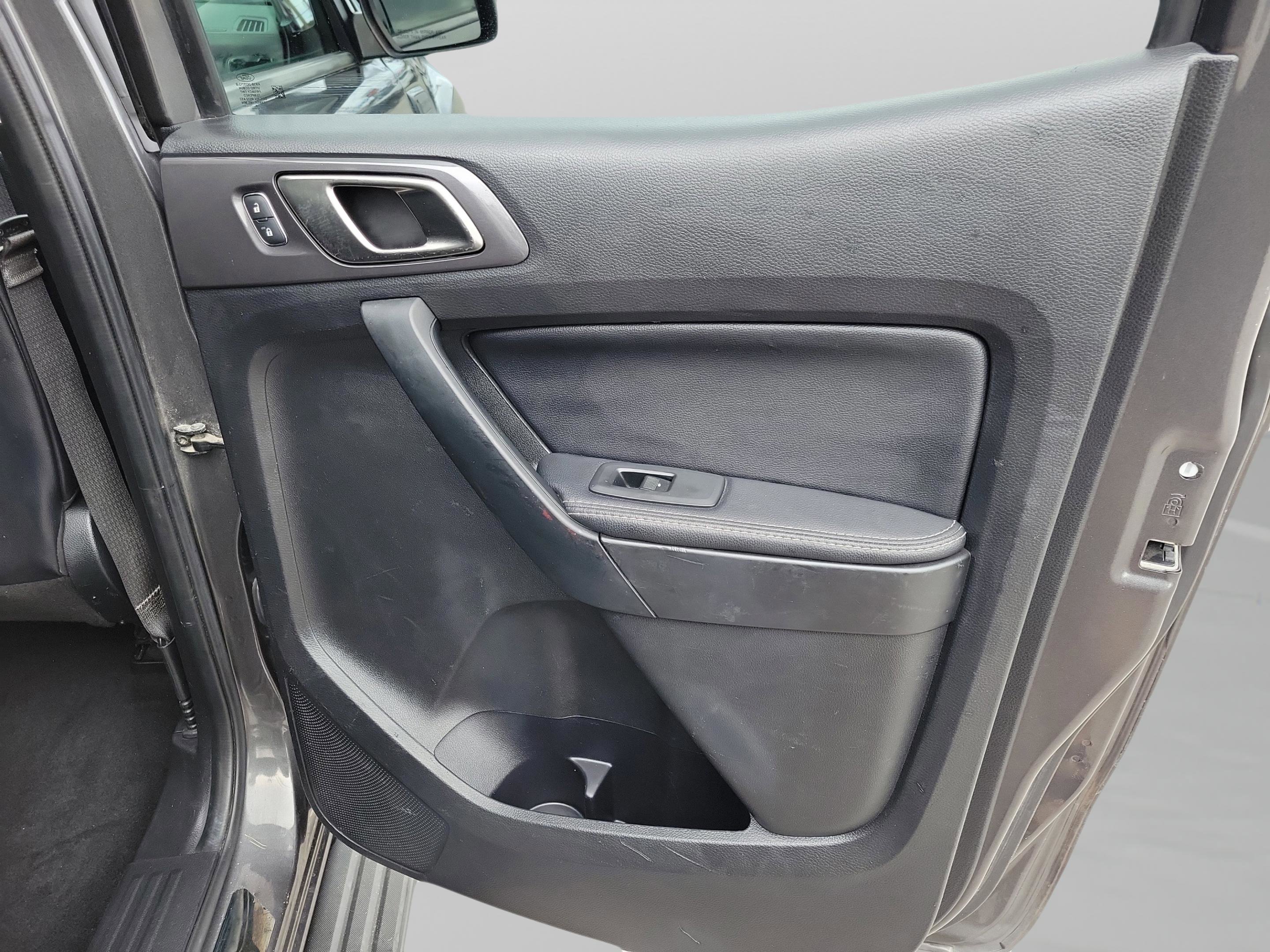 Certified 2019 Ford Ranger Lariat w/ Black Appearance Package image 25