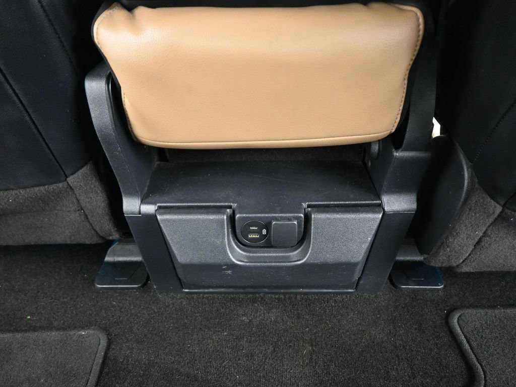 Certified 2022 Ford F150 Lariat RWD image 48