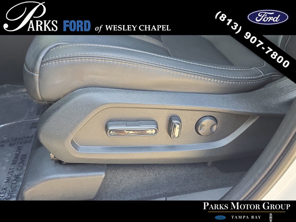 Used 2023 Honda Pilot Touring image 19
