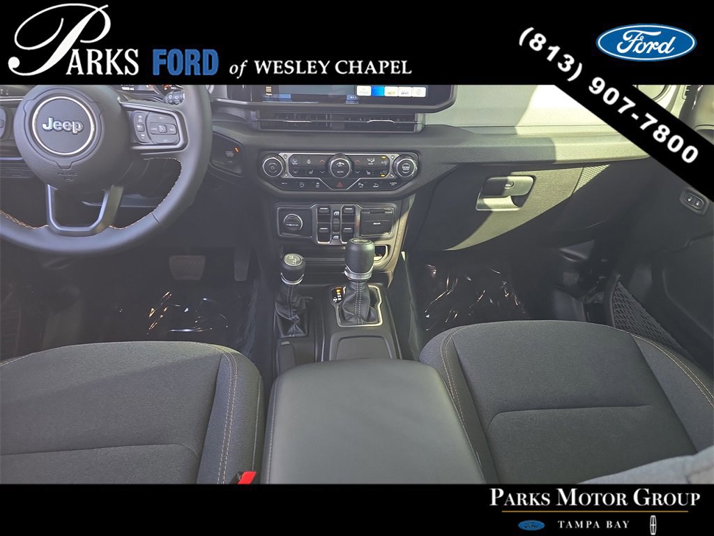 Used 2024 Jeep Wrangler Sport S image 13