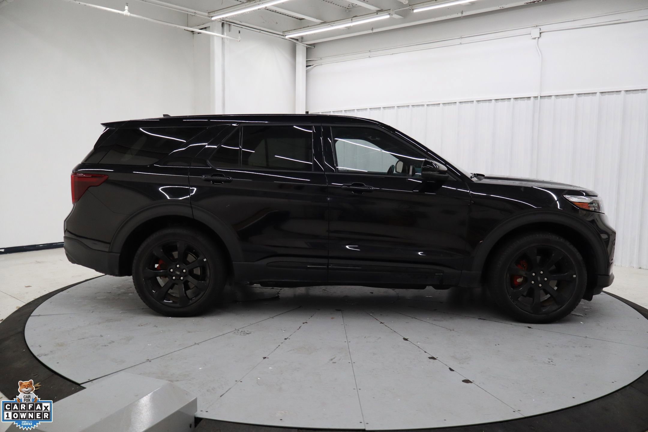 Certified 2022 Ford Explorer ST w/ Equipment Group 401A image 8