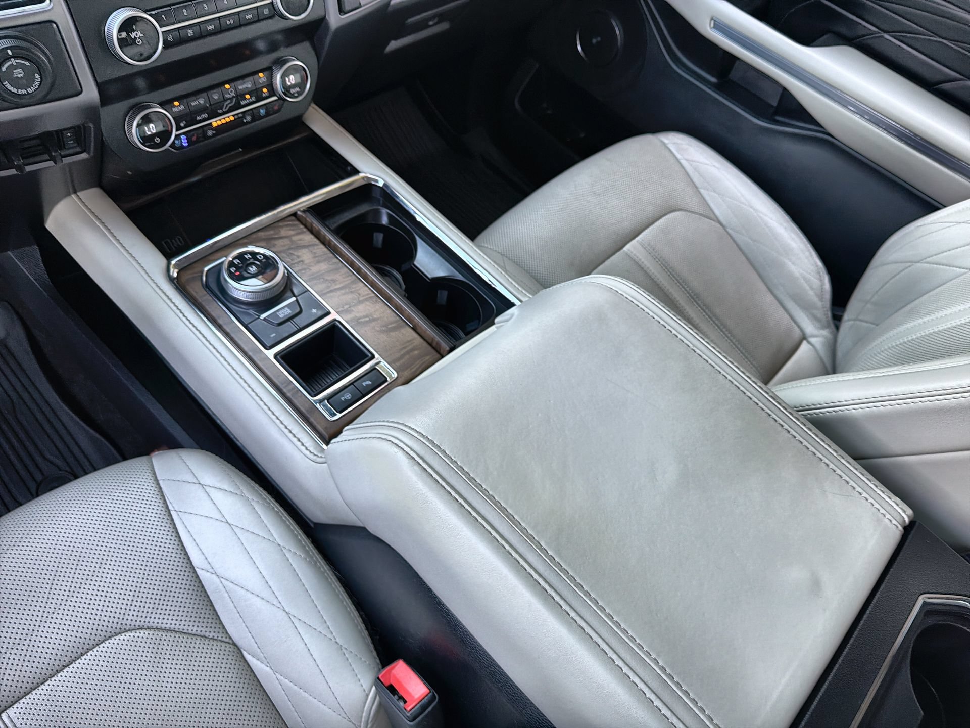 Certified 2020 Ford Expedition Platinum RWD image 21