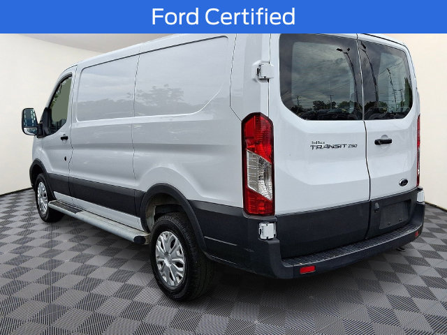 Certified 2025 Ford Transit 250 Low Roof w/ Exterior Upgrade Package RWD image 4