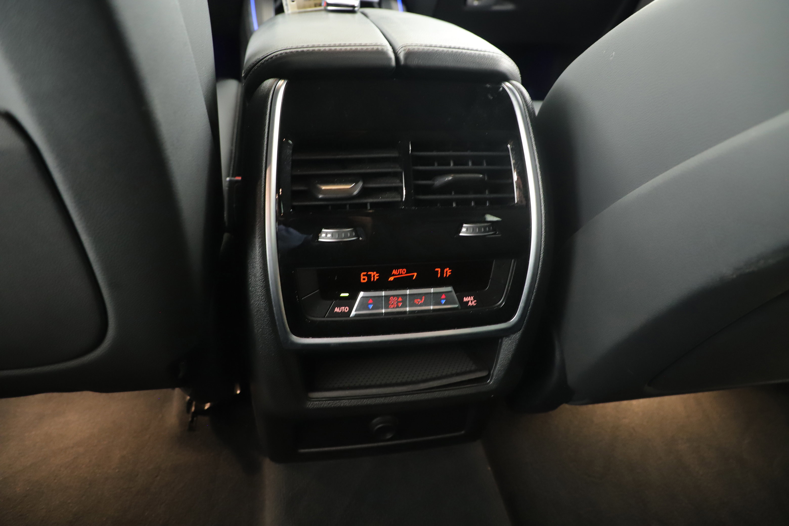 Used 2021 BMW X5 sDrive40i w/ M Sport Package image 24