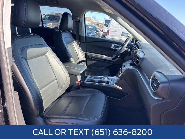 Certified 2022 Ford Explorer XLT w/ Equipment Group 202A AWD/4WD image 35