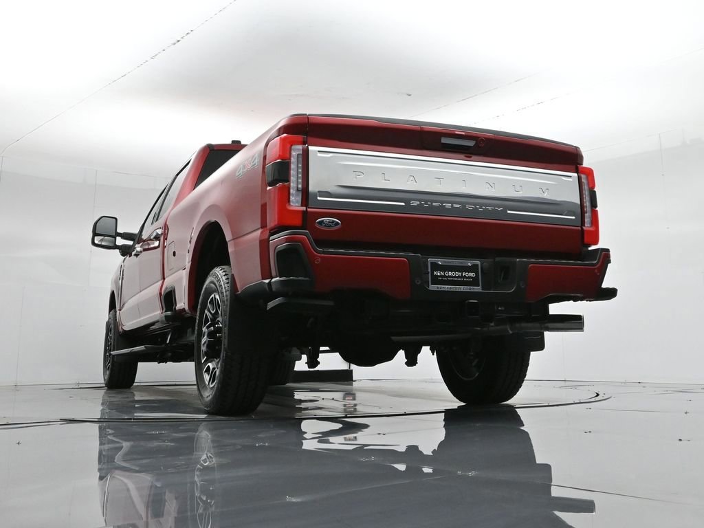Certified 2024 Ford F250 Platinum image 19