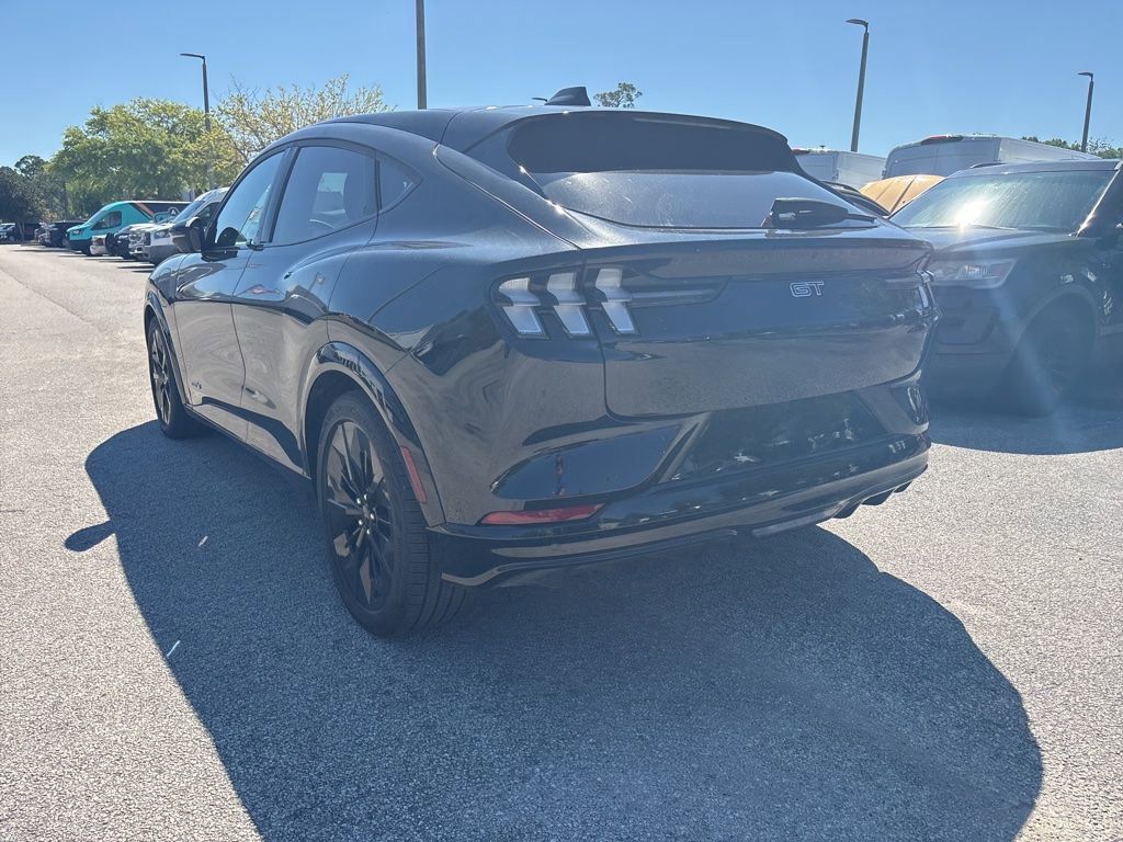 Certified 2025 Ford Mustang Mach-E GT image 6